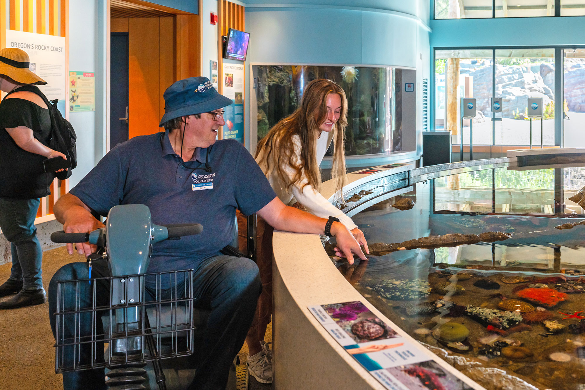 aquarium tidepool exhibit wheelchair